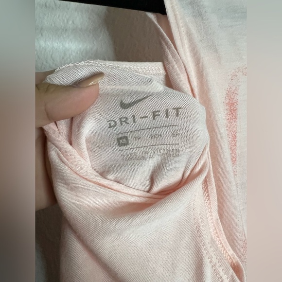 NIKE Dri Fit Training Tank Top - Picture 5 of 7